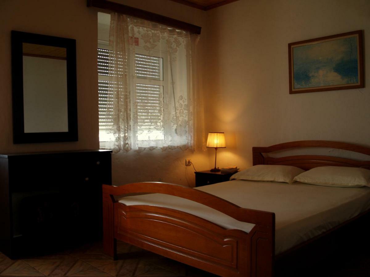 Q Bay Apartments Кепаро Экстерьер фото